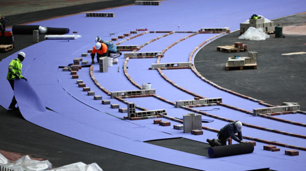 Neviđeno do sad – ljubičasta atletska staza u Parizu FOTO