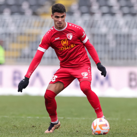 Aleksić razigravao, Vidosavljević overio pobedu