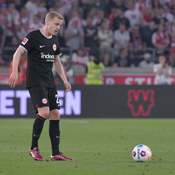 Van de Bek se vraća u Junajted, ali odlazi na leto