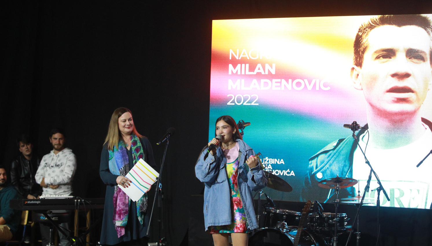 Tri decenije od smrti Milana Mladenovića: "Dan kada je naš rokenrol izgubio glas"  VIDEO