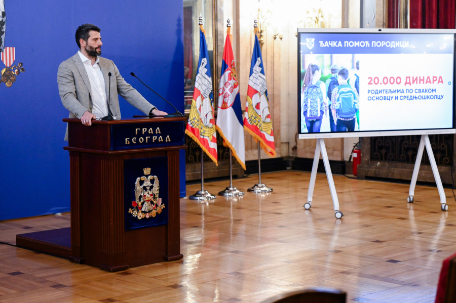 Šapić: Svi osnovci i srednjoškolci dobijaju 20.000 dinara umesto udžbenika