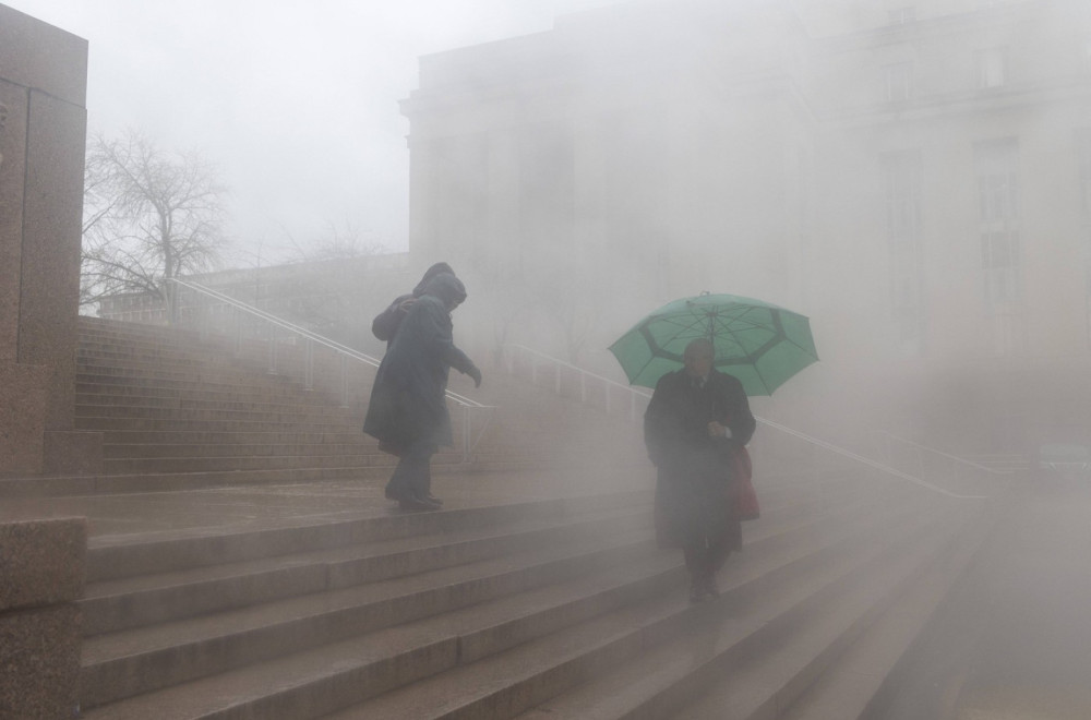 Smrklo se u Beogradu, stiglo zahlađenje; Prašinska oluja divlja u Vojvodini – ovako izgleda VIDEO