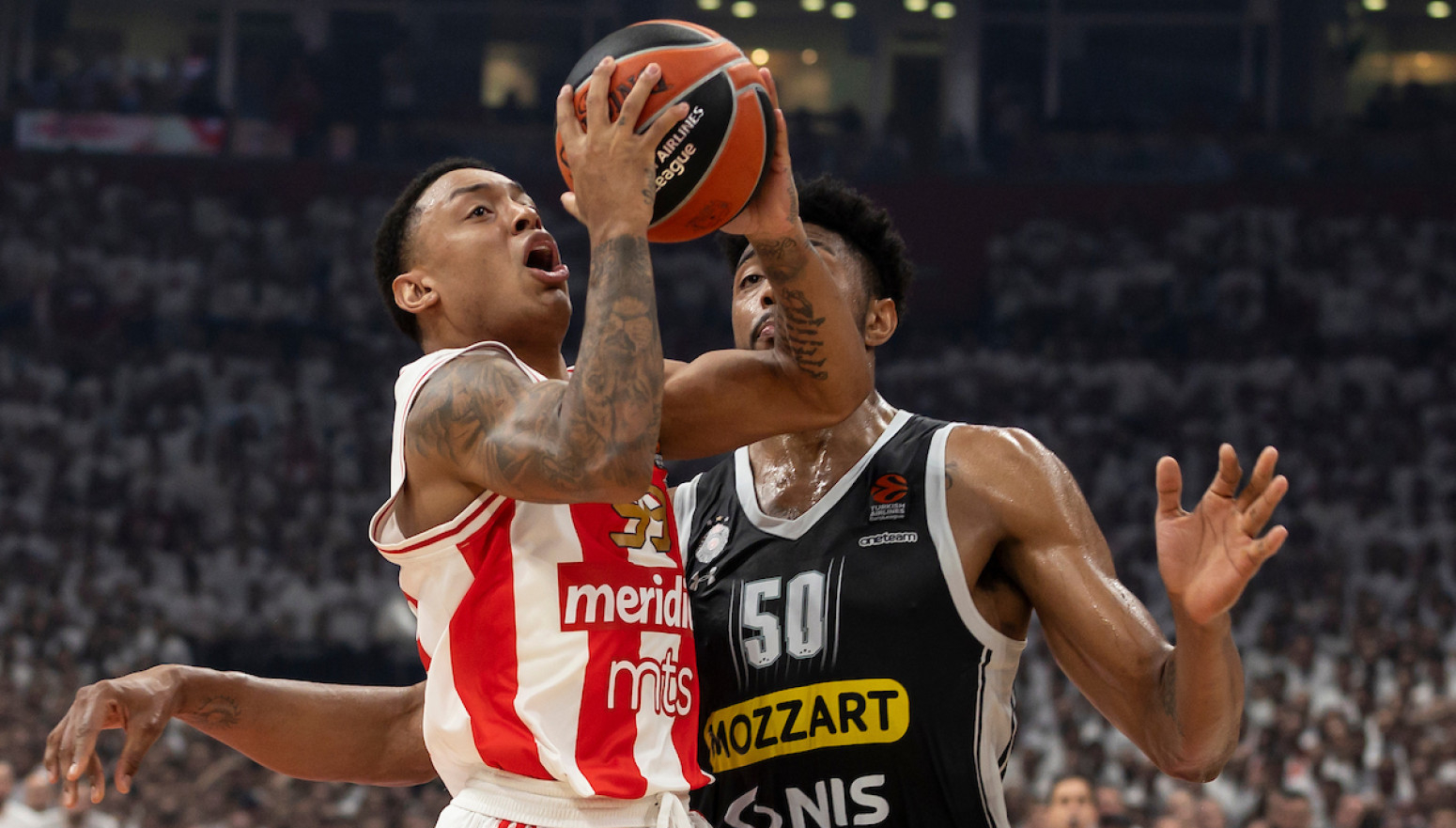 Jago i Bruno zajedno gledali meč odluke u Areni FOTO