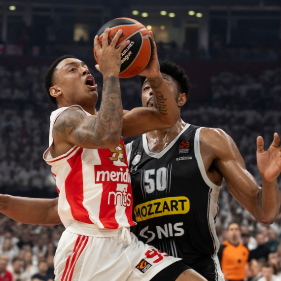 Jago i Bruno zajedno gledali meč odluke u Areni FOTO