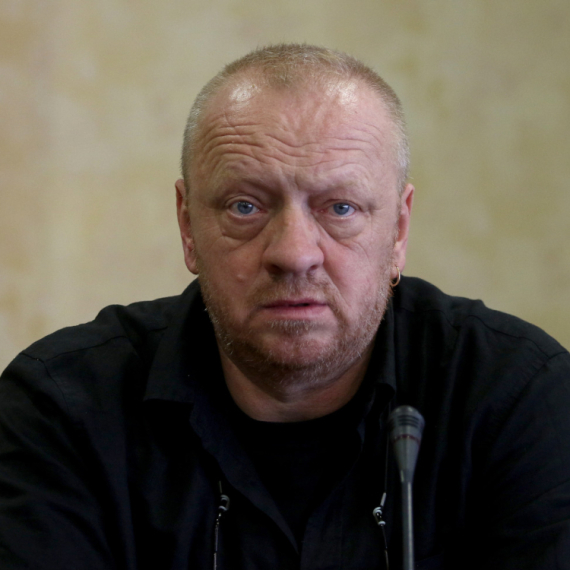 Čuveni Mima Šiš doživeo moždani udar: Oglasio se iz bolnice FOTO