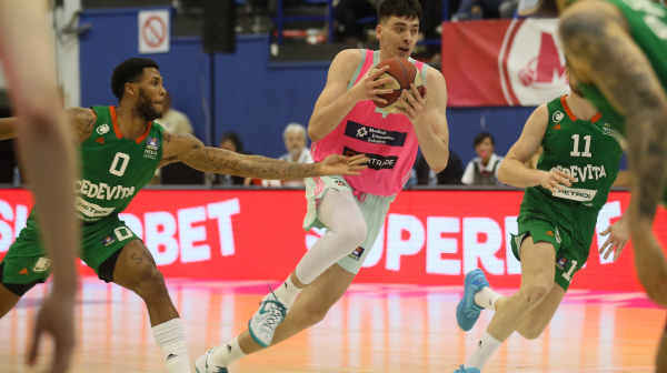 Još jedan košarkaš Mege izlazi na draft