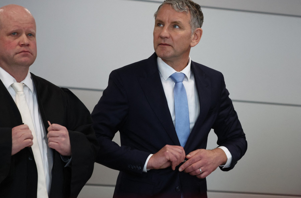 Čelnik AfD-a pred sudom zbog nacističke parole; Nije znao odakle je izraz?