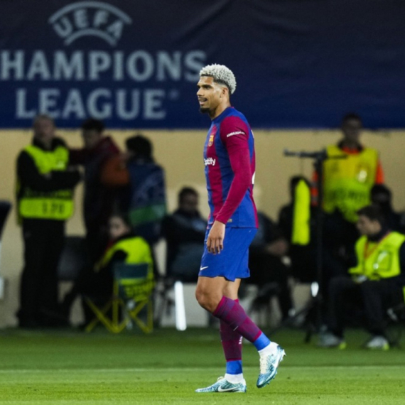 Barselona mu dala dozvolu – Arauho napustio klub do daljneg