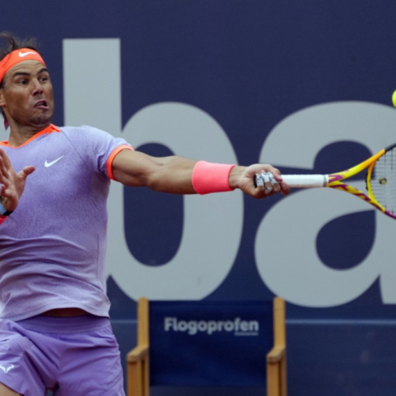 Nadal: "Morao sam da igram pod ručnom"