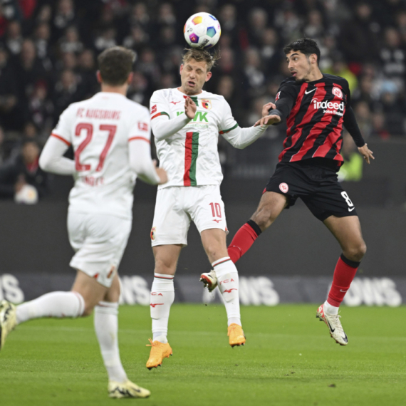 Preokret Ajntrahta u bici za LK