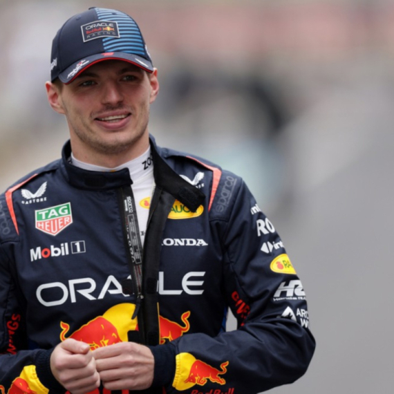 Ferstapenu pol pozicija pred Veliku nagradu Kine