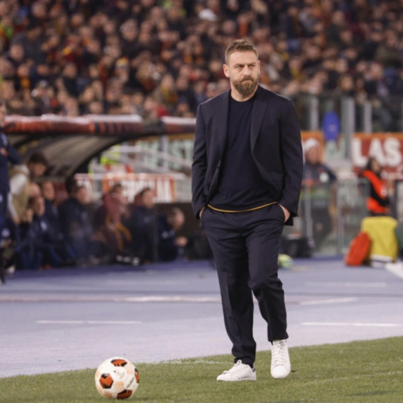 Roma ostala bez golgetera – De Rosi u problemu pred Bolonju