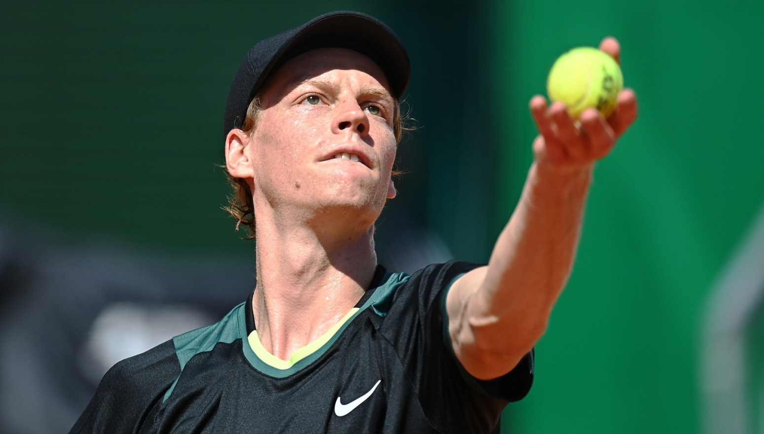 Siner profitirao odustajanjem Novaka