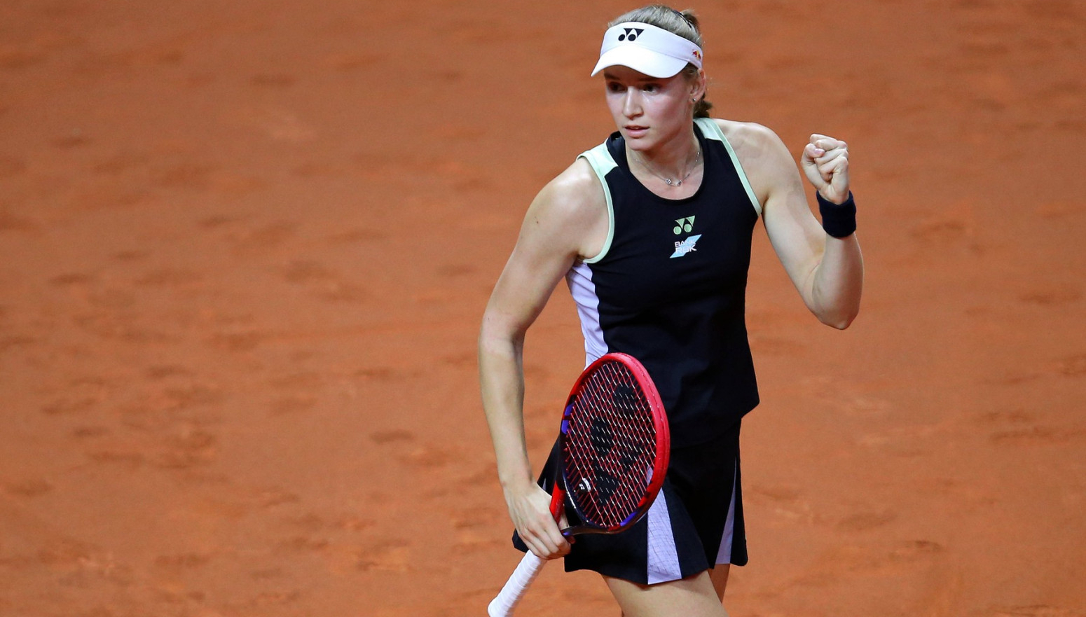 Ribakina jača od Švjontek, protiv Kostjuk u finalu Štutgarta VIDEO