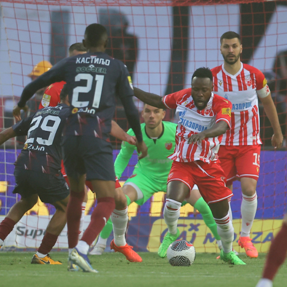 Zvezda sa penala do preokreta i +10 - Partizan sve dalje do titule