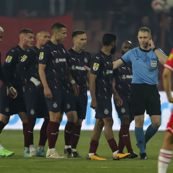 Penal za preokret u 99. minutu derbija VIDEO