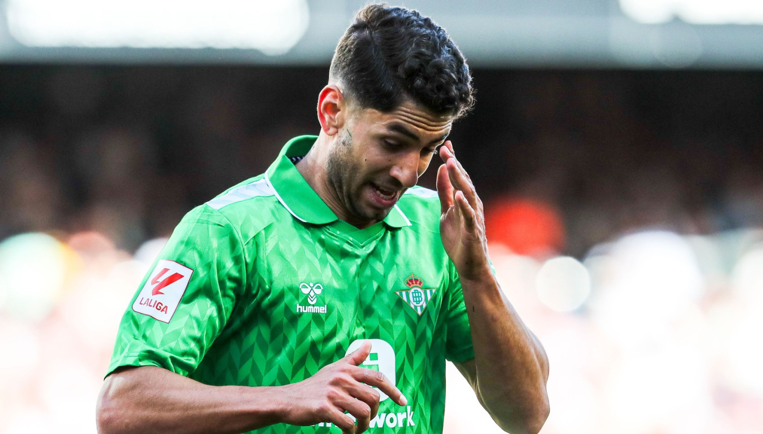 Peres i Betis pevajući iz Valensije