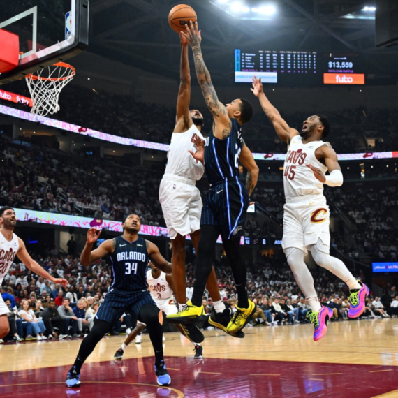 Klivlend pobedom otvorio plej-of