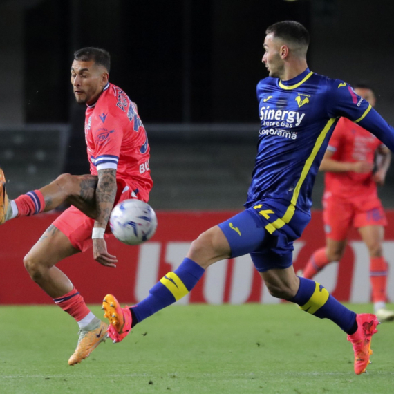 Kopola u nadoknadi za pobedu Verone, Lazović i Mitrović slavili protiv Samardžića