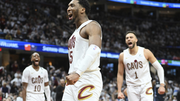 Klivlend poveo protiv Orlanda, 30 poena Mičela VIDEO