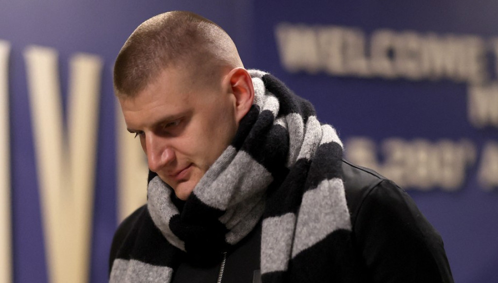 Jokić došao obučen kao iz crtaća, pa razbio Lejkerse VIDEO