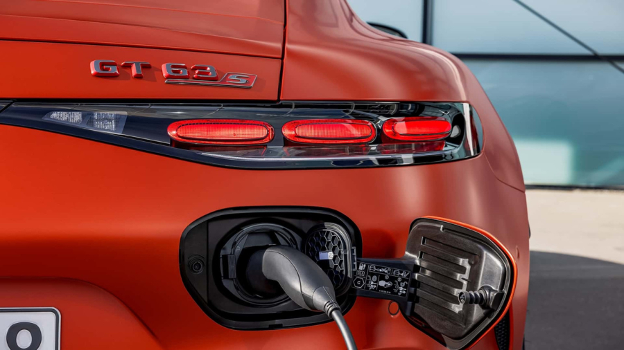 Formula 1 na drumu: Stigao je Mercedes-AMG GT63 S E Performance FOTO