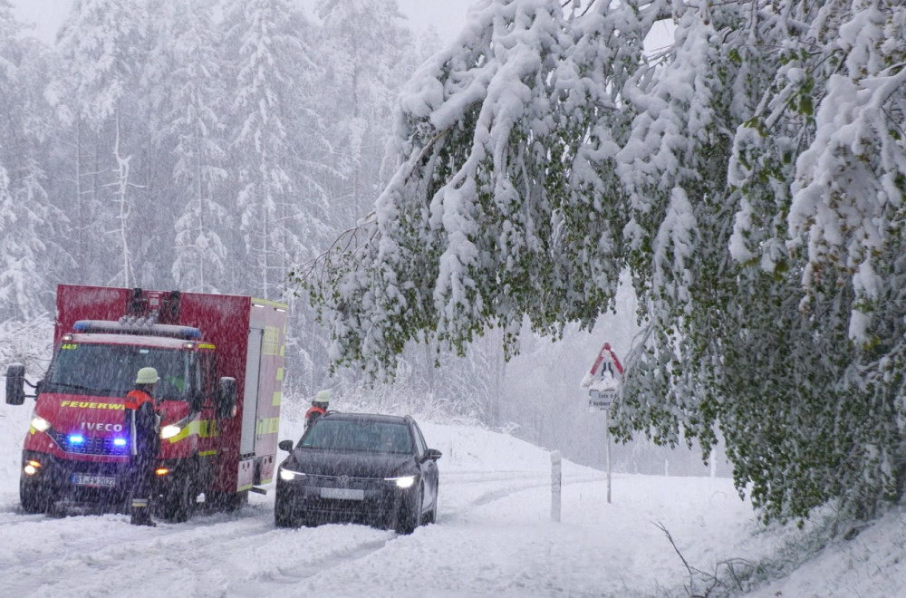 Sneg i mraz okovali Nemačku: Ima stradalih