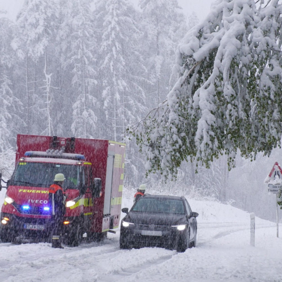 Sneg i mraz okovali Nemačku: Ima stradalih
