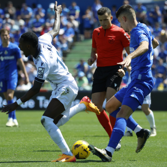 Maksimoviću bod – Sosijedadu ne pomaže ni Sadik