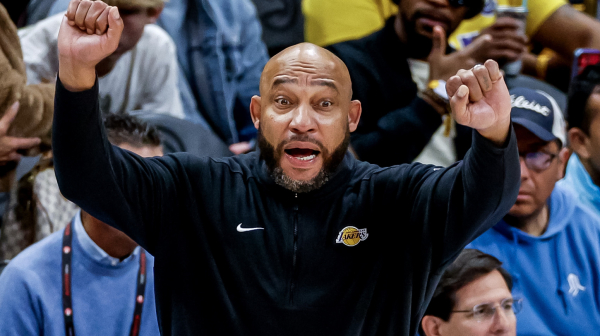 Trener Lejkersa ima plan B za Jokića