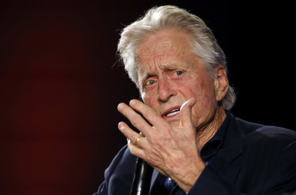 Majkl Daglas otkrio kako izgleda imati decu u 70-im: "Mislili su da sam im deda"