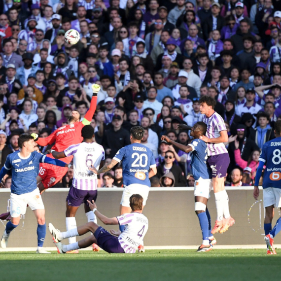 Mumbanja doneo bod Marseju u poslednji čas VIDEO