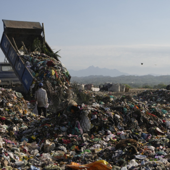 Dan planete Zemlje obeležava se u Novom Sadu radionicama o reciklaži