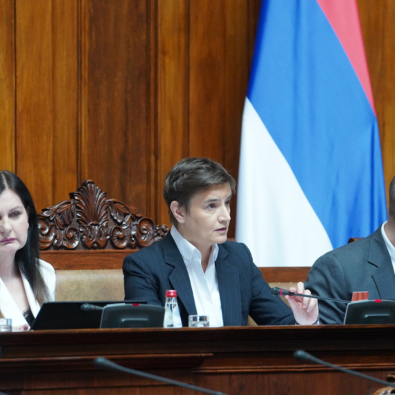 Brnabićeva o zloupotrebi Rezolucije o genocidu u skupštini: Poštujte Kodeks ponašanja