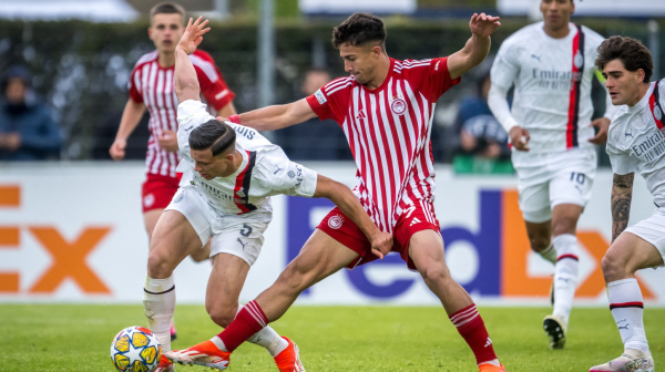 Olimpijakosovi klinci najbolji u Evropi: Ubedljiv poraz Simićevog Milana u finalu LŠ VIDEO