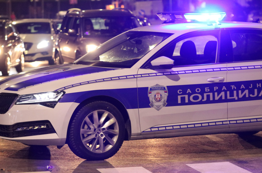 Pijani vozač izazvao udes, pa pretio policajcima u Zrenjaninu VIDEO