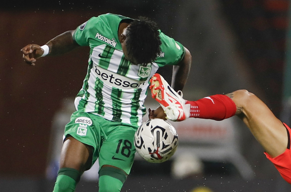 Pomračenje u derbiju Medeljina – igrač pogođen nožem VIDEO