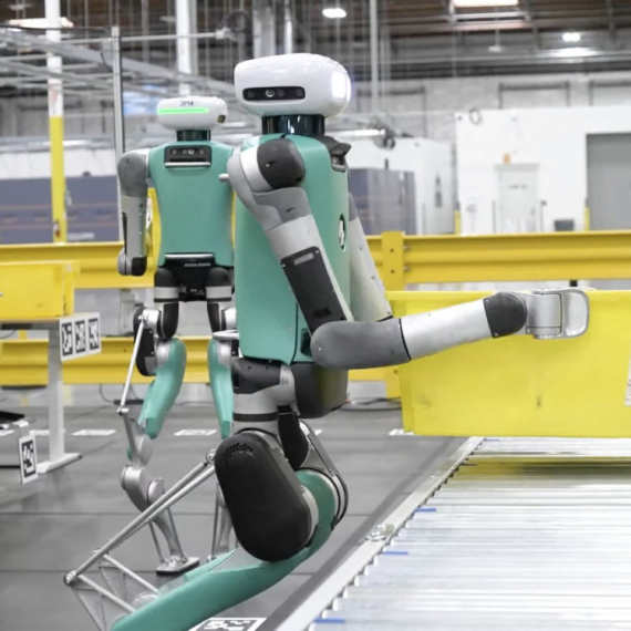 Robot "izdahnuo" tokom demonstracije izdržljivosti VIDEO