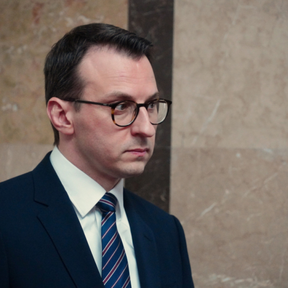 "Kao što je  Vučić obećao, Srbija se izborila da Srbi sa KiM dobiju viznu liberalizaciju"