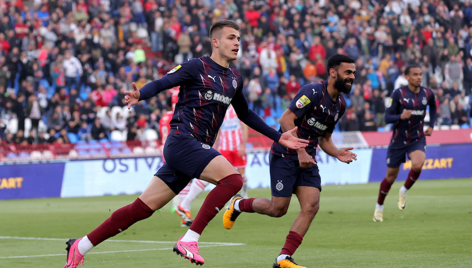 Partizan protestuje na derbiju – ovo je zahtev