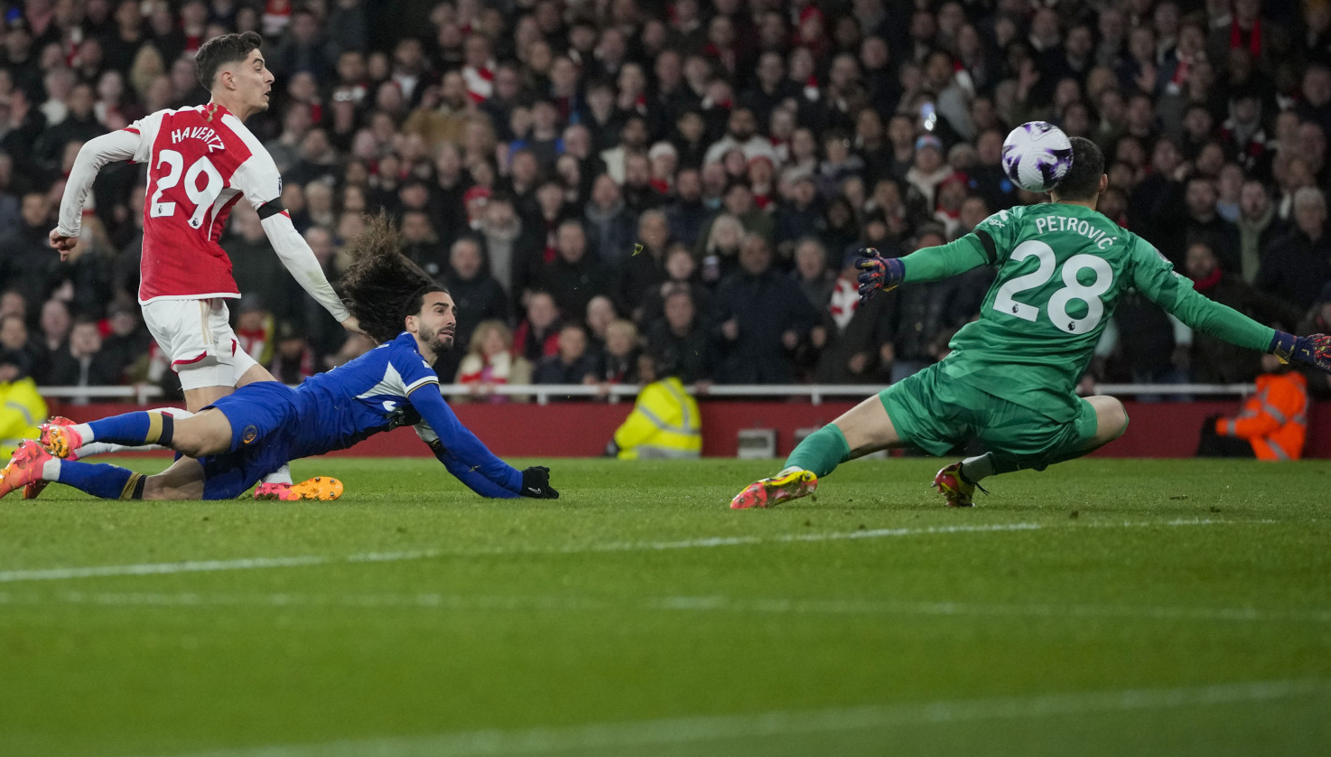 Petrović primio pet golova – Arsenal ponizio Čelsi! VIDEO