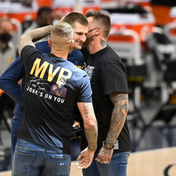 Braća Jokić ipak u hali –  izolovani od drugih ljudi FOTO