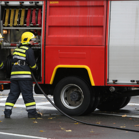 Požar u Kliničkom centru u Beogradu: Vatrogasci morali da reaguju