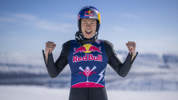 Kobajaši slavio u Saporou