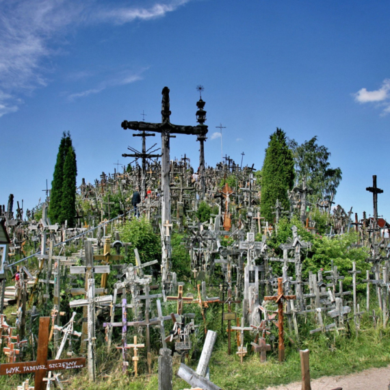 Očaravajuće mesto burne istorije: Procenjuje se da ima više od 100.000 krstova