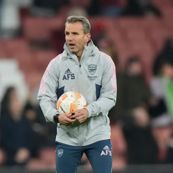 Fejenord zamenu za Slota našao u Arsenalu