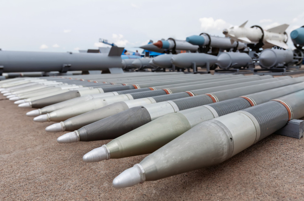 Nemački ministar: Rusija proizvodi više oružja nego što joj je potrebno za rat u Ukrajini