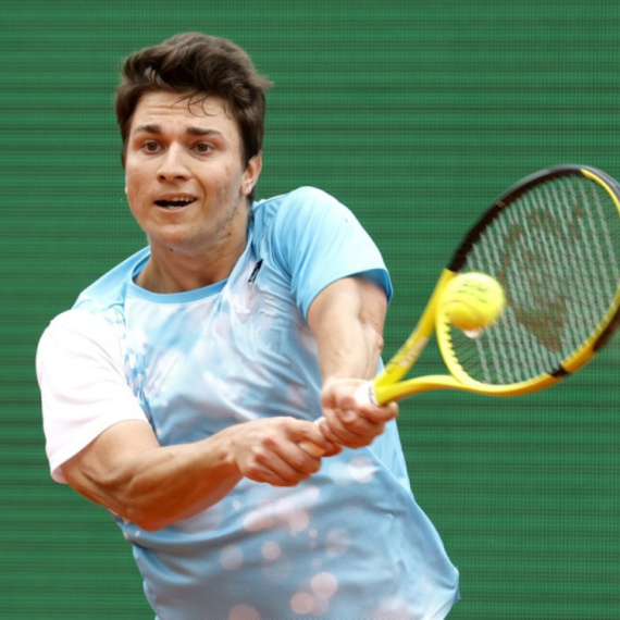 Kecmanović lako do plasmana u drugo kolo Madrida