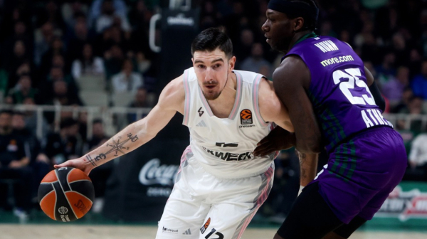 De Kolo ne menja sredinu