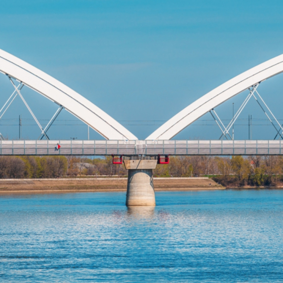 Na današnji dan pre 25 godina srušen Žeželjev most